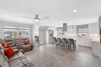76 Waterford D in Delray Beach, FL - Building Photo - Building Photo