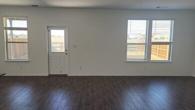 541 Pickrell Lp in Liberty Hill, TX - Building Photo - Building Photo