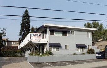 1867 in Long Beach, CA - Foto de edificio - Building Photo