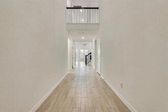 3900 Falcon Fld in Mesquite, TX - Building Photo - Building Photo