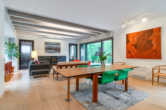 40 Russells Hill Rd in Yarmouth, ME - Building Photo - Building Photo