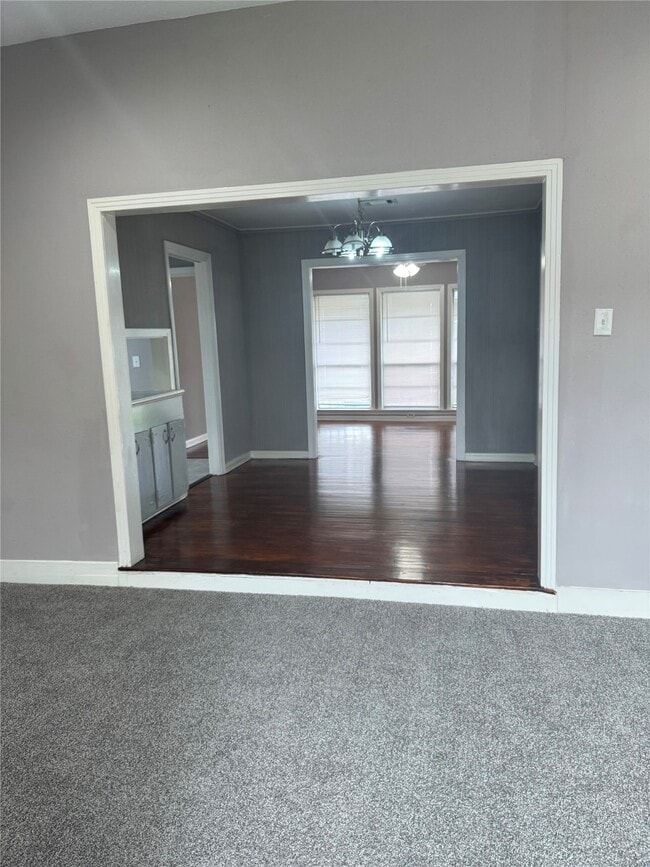 property at 5634 Belneath St