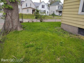 201 S Howell St in Davenport, IA - Building Photo - Building Photo