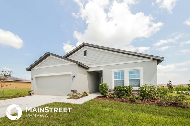 333 Hidden Lk Lp in Haines City, FL - Building Photo - Building Photo