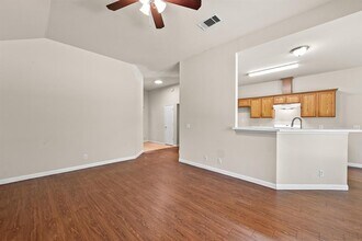 14512 Hartsmith Dr in Austin, TX - Building Photo - Building Photo