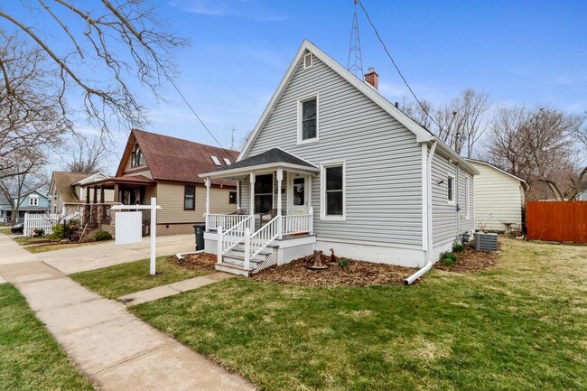 property at 514 Franklin Ave