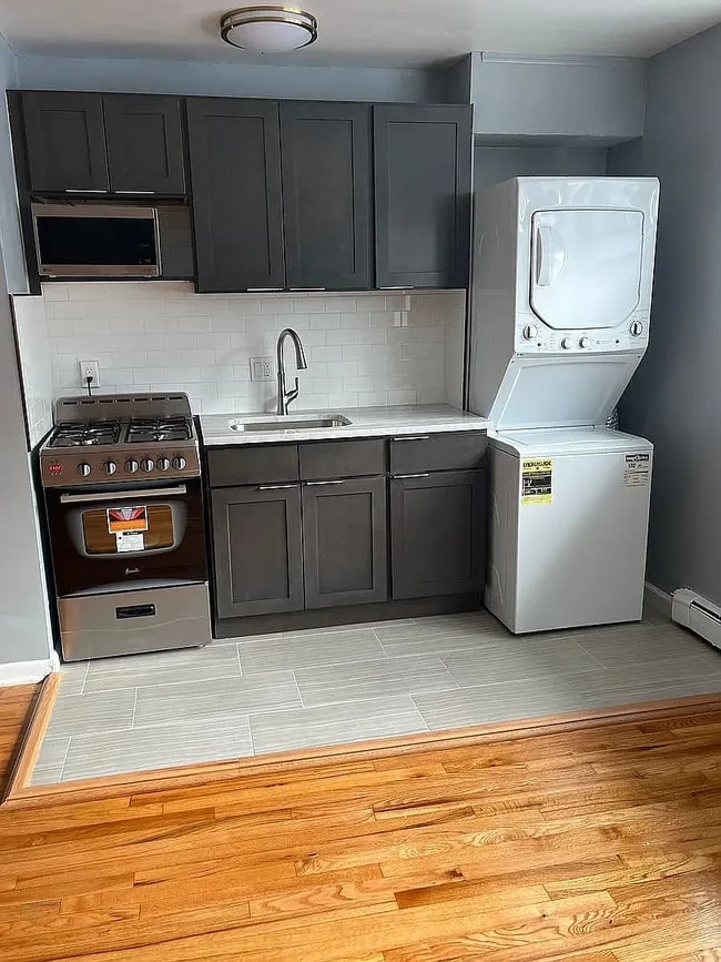 property at 1331 South Ave