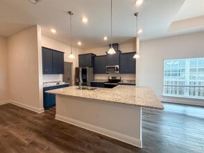 5738 Dunridge Drive in Pace, FL - Building Photo - Building Photo