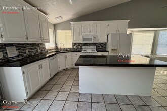 10519 S Poplar Grv Dr in South Jordan, UT - Building Photo - Building Photo