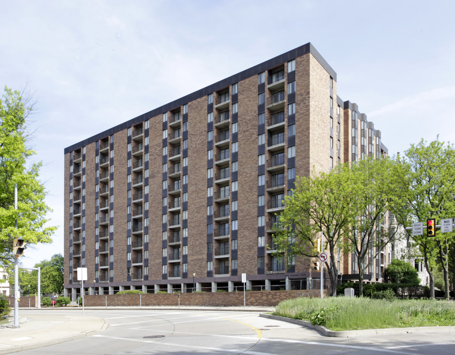 The Apartments at Allegheny Center in Pittsburgh, PA - Building Photo