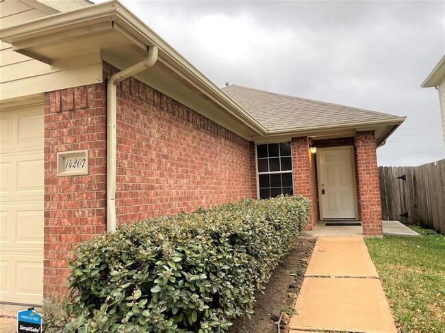 14207 Stone Cottage Ln in Houston, TX - Building Photo - Building Photo