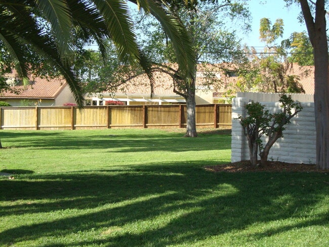 955 Wren Way in San Marcos, CA - Building Photo - Building Photo