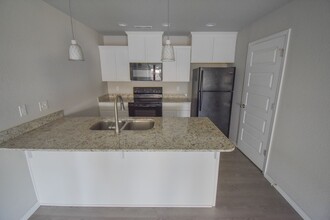 818 Hindman Dr in Prairie Grove, AR - Building Photo - Building Photo