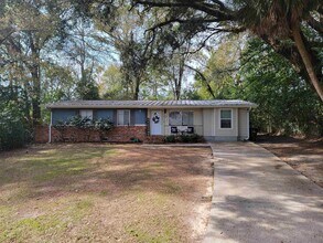 404 Sable Ct in Tallahassee, FL - Building Photo - Building Photo