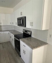 3034 E Briarwood Cir in La Belle, FL - Building Photo - Building Photo