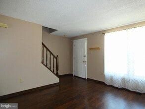 105 S Lynchburg St in Chestertown, MD - Building Photo - Building Photo