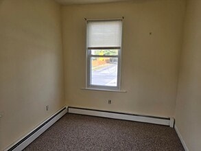 3301 E Northern Pkwy in Baltimore, MD - Building Photo - Building Photo