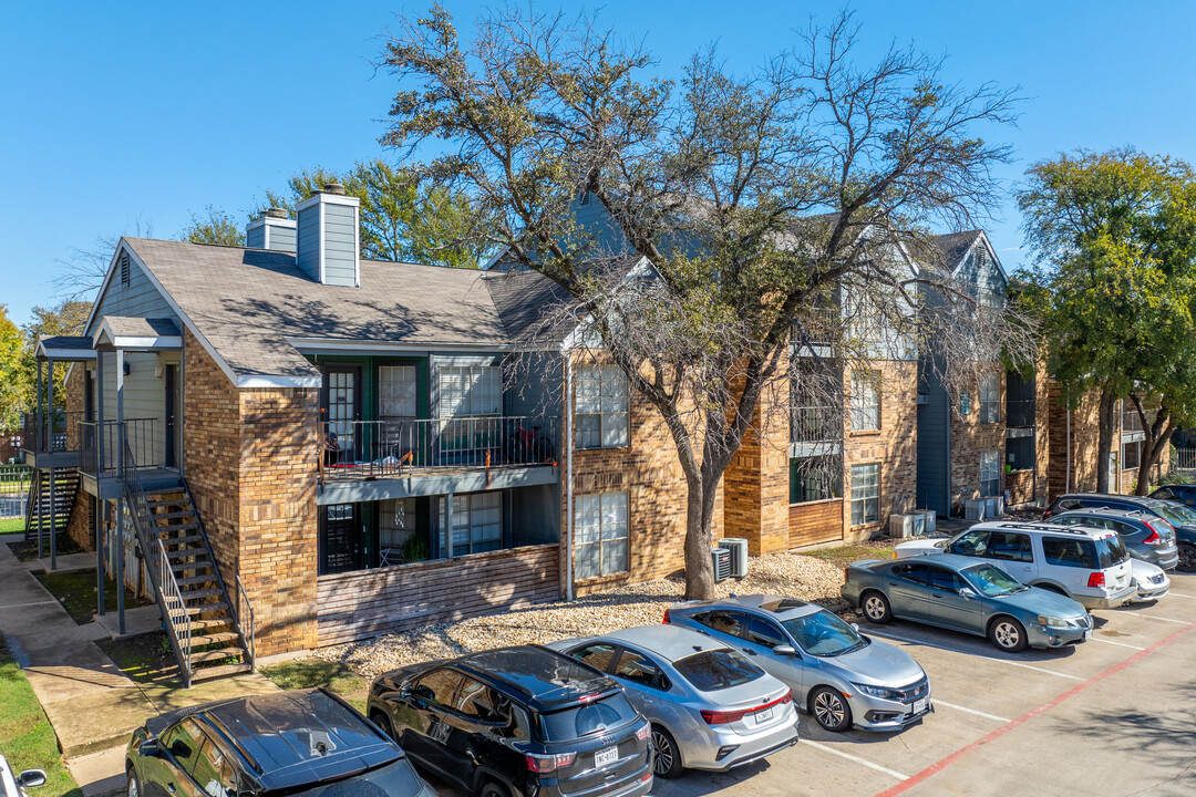 Harmony in Arlington, TX - Building Photo