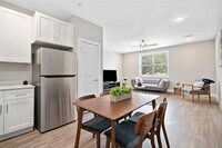 1620 Oak Tree Dr photo'