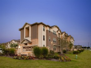 Woodmont in Fort Worth, TX - Foto de edificio - Building Photo