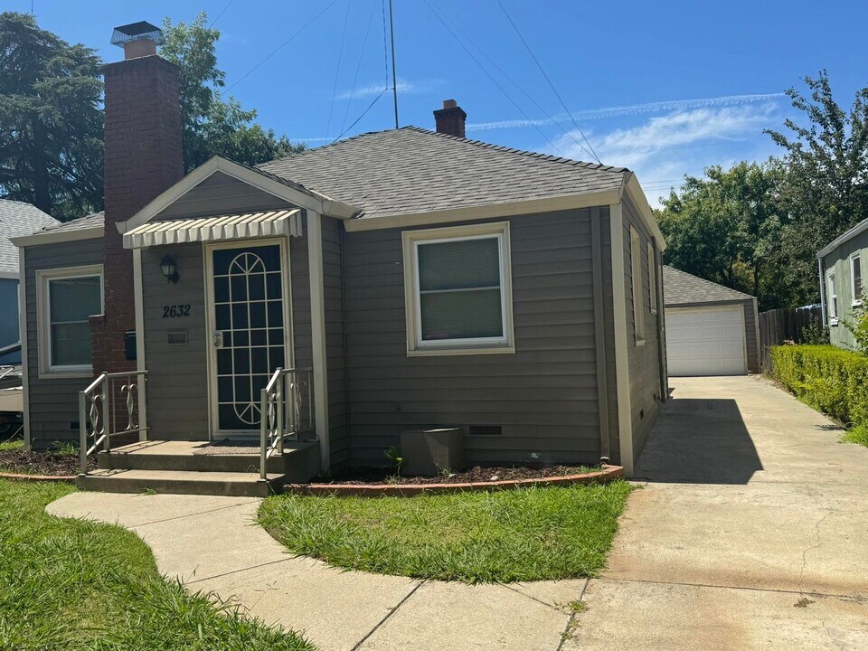 2632 28th St in Sacramento, CA - Building Photo