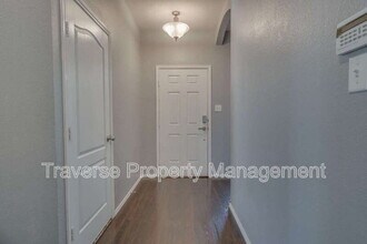 629 Sparrow Dr in Saginaw, TX - Building Photo - Building Photo