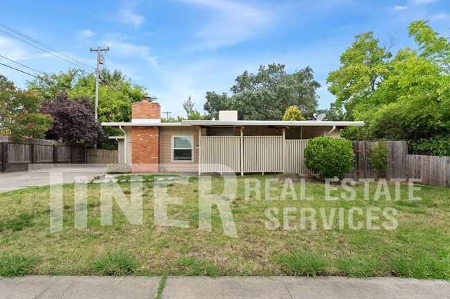 property at 1630 Cindy Cir