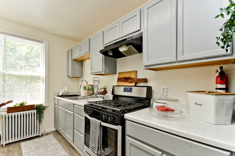 94 Galveston Pl SW in Washington, DC - Building Photo