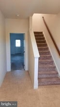819 Schooner Ln in Mechanicsburg, PA - Building Photo - Building Photo