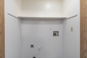 Northwood Meadows Apartments in Salem, OR - Building Photo - Interior Photo