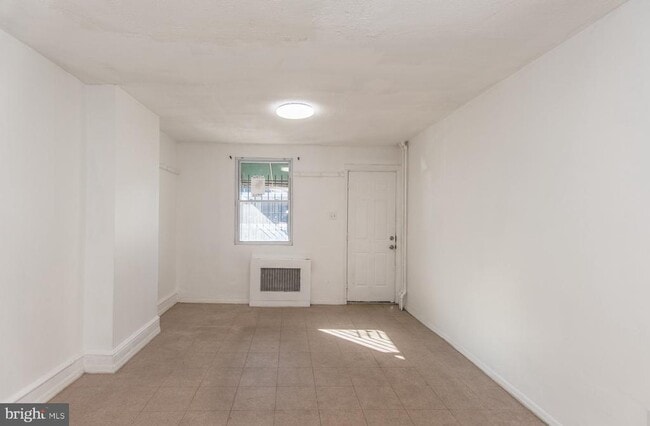 property at 2031 Wakeling St