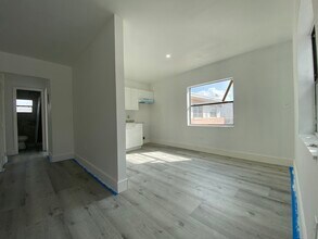 2155 NW 23rd St in Miami, FL - Building Photo - Building Photo