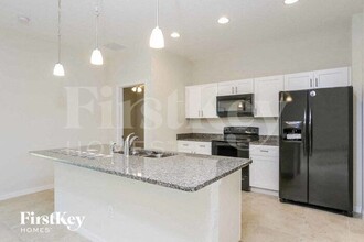2594 Dalhart Ave in North Port, FL - Building Photo - Building Photo