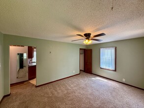 3004 S Thayer Ave in Springfield, IL - Building Photo - Building Photo