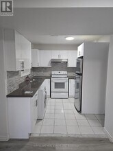 47 Eddington Pl in Vaughan, ON - Building Photo - Building Photo