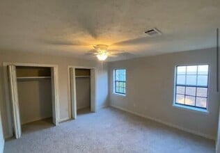 2437B River Oaks Blvd, Unit River Oaks Blvd in Jackson, MS - Building Photo - Building Photo