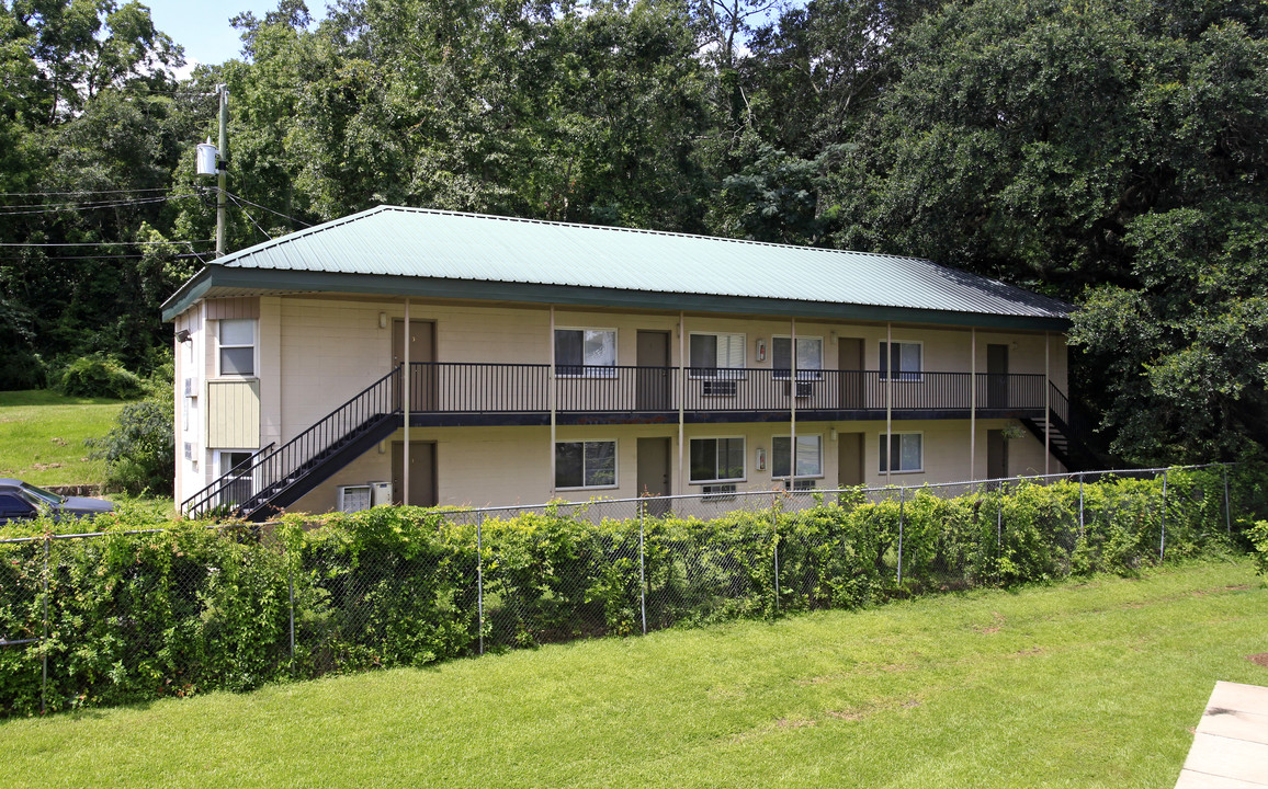 410 Chapel Dr in Tallahassee, FL - Foto de edificio