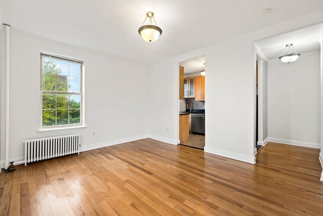 property at 2677 John F. Kennedy Blvd