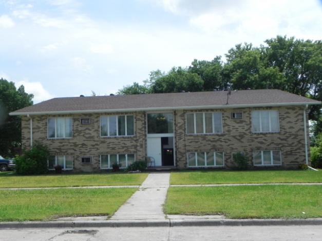 Casselton Apartments in Casselton, ND - Building Photo