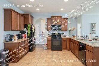 3597 Autumn Woods Dr in Crestview, FL - Building Photo - Building Photo