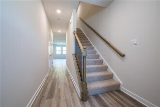 104 delmonica Dr in Washington, PA - Building Photo - Building Photo
