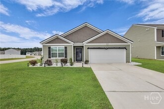233 Caribbean Village Dr in Guyton, GA - Building Photo - Building Photo