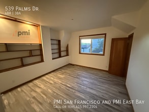 539 Palms Dr in Martinez, CA - Foto de edificio - Building Photo