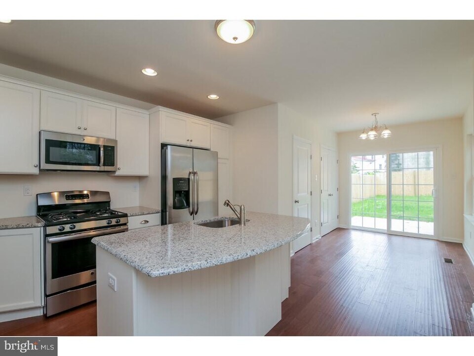 220 N Franklin St in West Chester, PA - Building Photo
