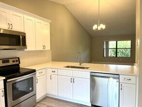 12959 Pennypacker Trail in Wellington, FL - Building Photo - Building Photo