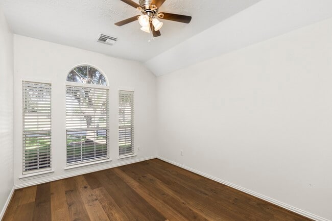 property at 10906 Bernalda Cir