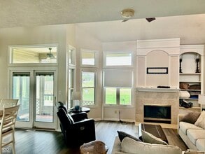 312 Carriage Ln in Franklin, IN - Building Photo - Building Photo