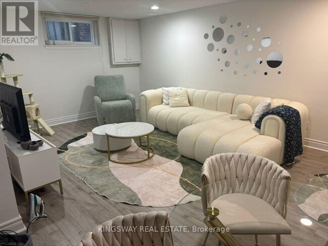 property at 134 Oxford St