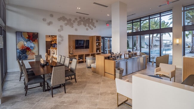 MOTIF AT FLAGLER VILLAGE in Fort Lauderdale, FL - Building Photo - Building Photo