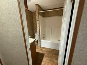 19 Alflo Cir in Schenectady, NY - Building Photo - Building Photo